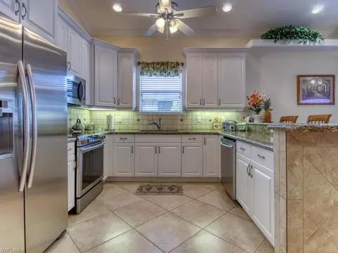 663 92nd Ave N, Naples, FL 34108 photo 11
