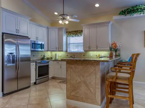663 92nd Ave N, Naples, FL 34108 photo 10