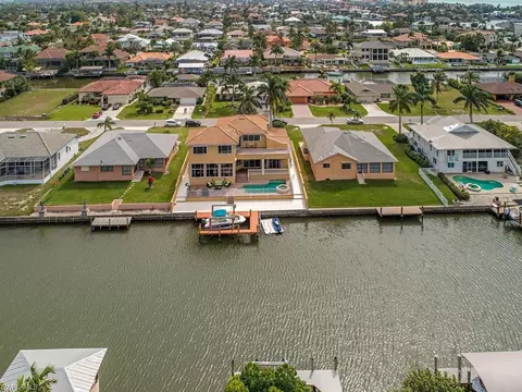 403 Heron Ave, Naples, FL 34108 photo 25
