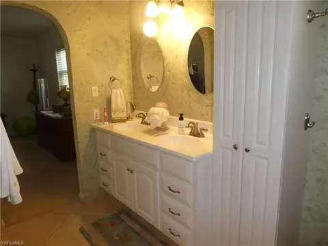 406 Grenada Ave, Naples, FL 34113 photo 12