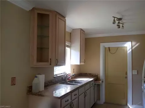2291 Della Dr, Naples, FL 34117 photo 12