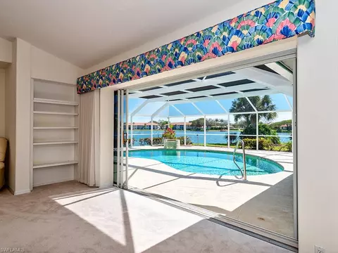 6762 Compton Ln N, Naples, FL 34104 photo 9