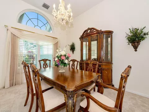6762 Compton Ln N, Naples, FL 34104 photo 5