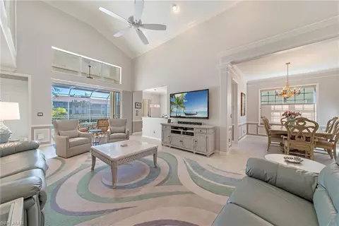 2004 Timarron Way, Naples, FL 34109 photo 4