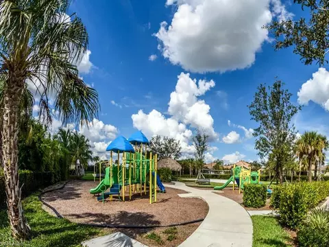 2382 Heydon Cir E, Naples, FL 34120 photo 10
