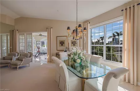 127 Colonade Cir, Naples, FL 34103 photo 1