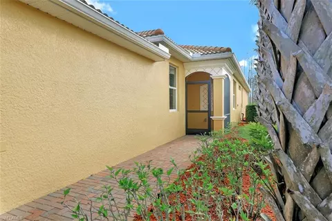 13229 Boccala Ln, Estero, FL 33928 photo 3