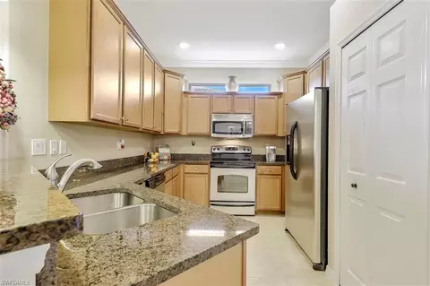 13229 Boccala Ln, Estero, FL 33928 photo 5