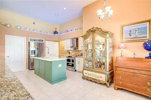 6609 Bishopgate Ln, Naples, FL 34104 photo 15