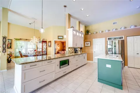 6609 Bishopgate Ln, Naples, FL 34104 photo 12