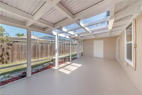 4015 Rose Ave, Naples, FL 34112 photo 23