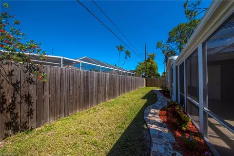 4015 Rose Ave, Naples, FL 34112 photo 30