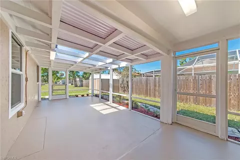 4015 Rose Ave, Naples, FL 34112 photo 24