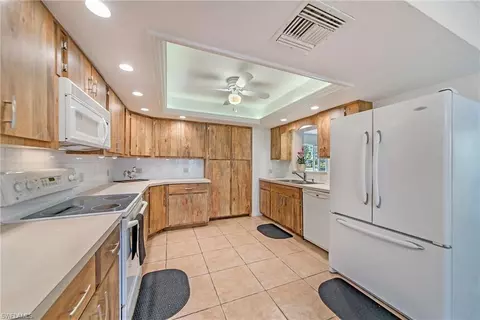 4015 Rose Ave, Naples, FL 34112 photo 6