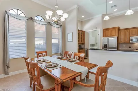 2905 Lone Pine Ln, Naples, FL 34119 photo 10