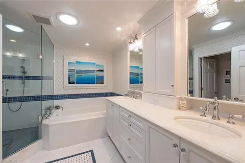 824 Rue Deville, Naples, FL 34108 photo 16