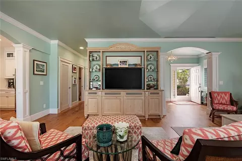 824 Rue Deville, Naples, FL 34108 photo 7