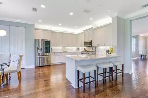 4159 Crescent Ct, Naples, FL 34119 photo 4
