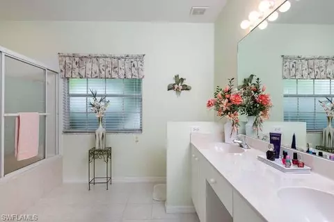 991 Murcott Dr, Naples, FL 34120 photo 12