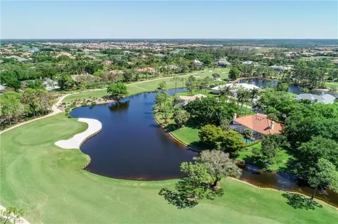 4602 Oak Leaf Dr, Naples, FL 34119 photo 3