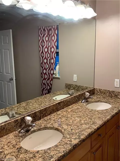 5322 Dixie Dr, Naples, FL 34113 photo 9