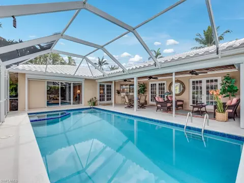1820 Kingfish Rd, Naples, FL 34102 photo 2