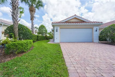 3714 Yakobi Ln, Naples, FL 34119 photo 3