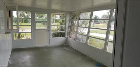 511 Riviera Blvd E, Naples, FL 34112 photo 10