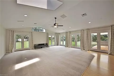 9846 Sandringham Gate, Naples, FL 34109 photo 9