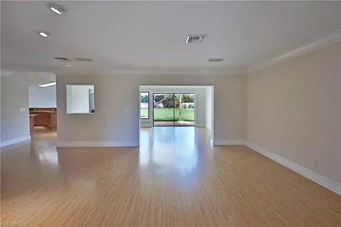 9846 Sandringham Gate, Naples, FL 34109 photo 3