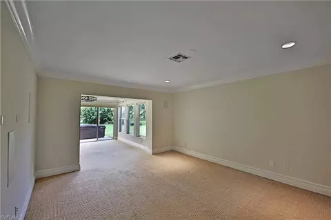 9846 Sandringham Gate, Naples, FL 34109 photo 11