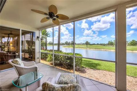 8460 Southbridge Dr #4, Fort Myers, FL 33967 photo 7