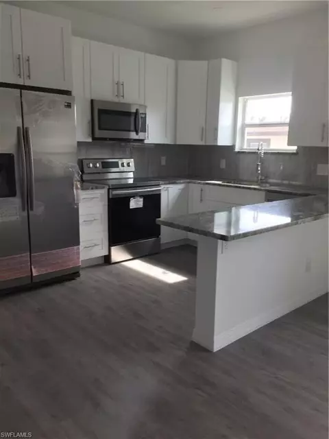 3025 Barrett Ave, Naples, FL 34112 photo 3