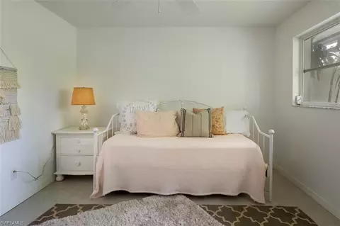 417 Cypress Way E, Naples, FL 34110 photo 26