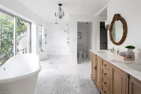 417 Cypress Way E, Naples, FL 34110 photo 7