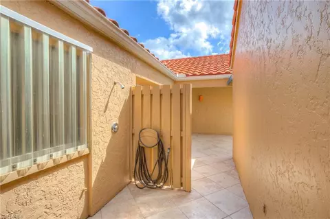 816 Reef Point Cir, Naples, FL 34108 photo 30