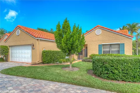 816 Reef Point Cir, Naples, FL 34108 photo 2