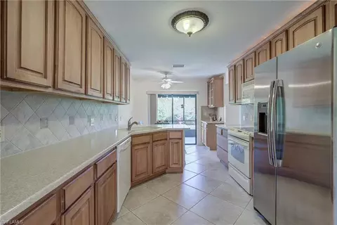 816 Reef Point Cir, Naples, FL 34108 photo 8