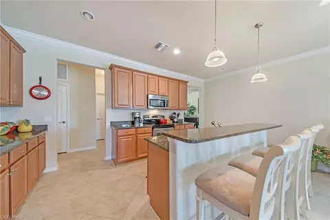 8054 Princeton Dr, Naples, FL 34104 photo 8