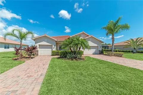 8054 Princeton Dr, Naples, FL 34104 photo 1