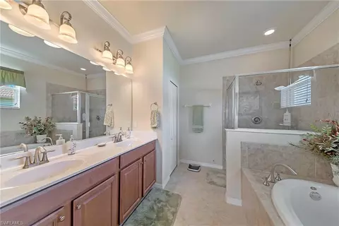 8054 Princeton Dr, Naples, FL 34104 photo 16