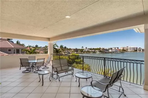 3215 Crayton Rd, Naples, FL 34103 photo 18