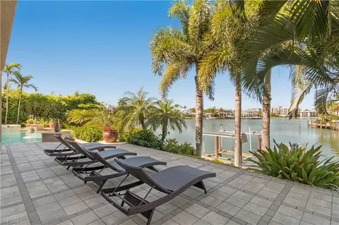 3215 Crayton Rd, Naples, FL 34103 photo 22