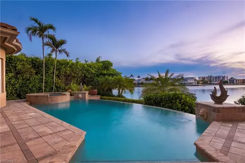 3215 Crayton Rd, Naples, FL 34103 photo 3