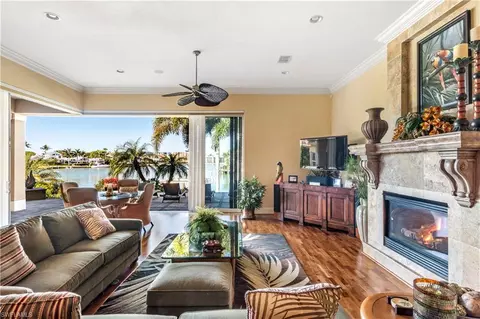 3215 Crayton Rd, Naples, FL 34103 photo 8
