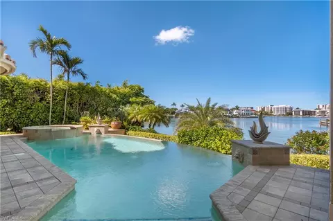 3215 Crayton Rd, Naples, FL 34103 photo 26