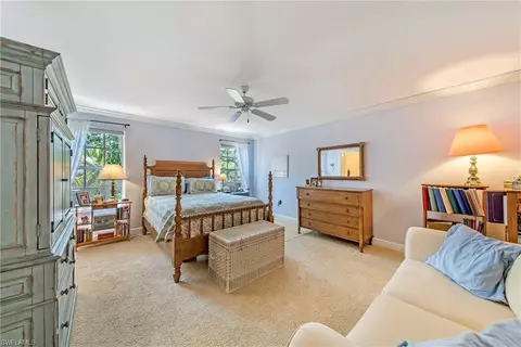 512 Chatham Cir, Naples, FL 34110 photo 11