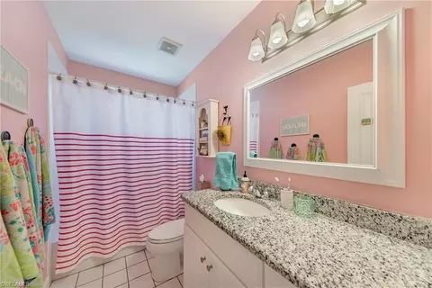 512 Chatham Cir, Naples, FL 34110 photo 23