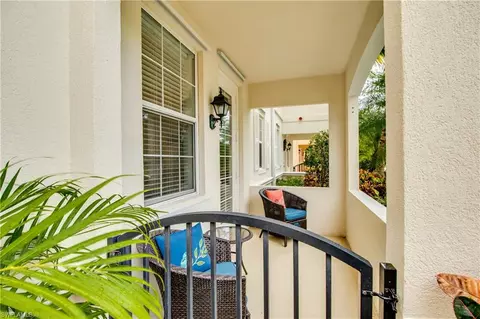 8068 Josefa Way, Naples, FL 34114 photo 3