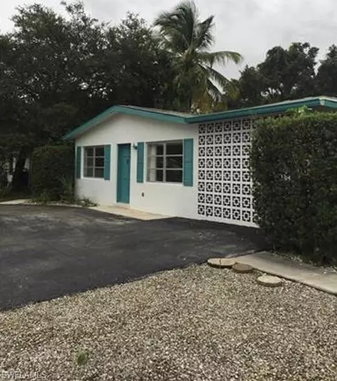 1100 29th Ave N, Naples, FL 34103 photo 1